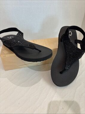 Skechers Women's Black Glitter Slingback Thong Sandals